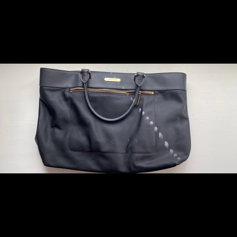 Michael Kors black purse handbag